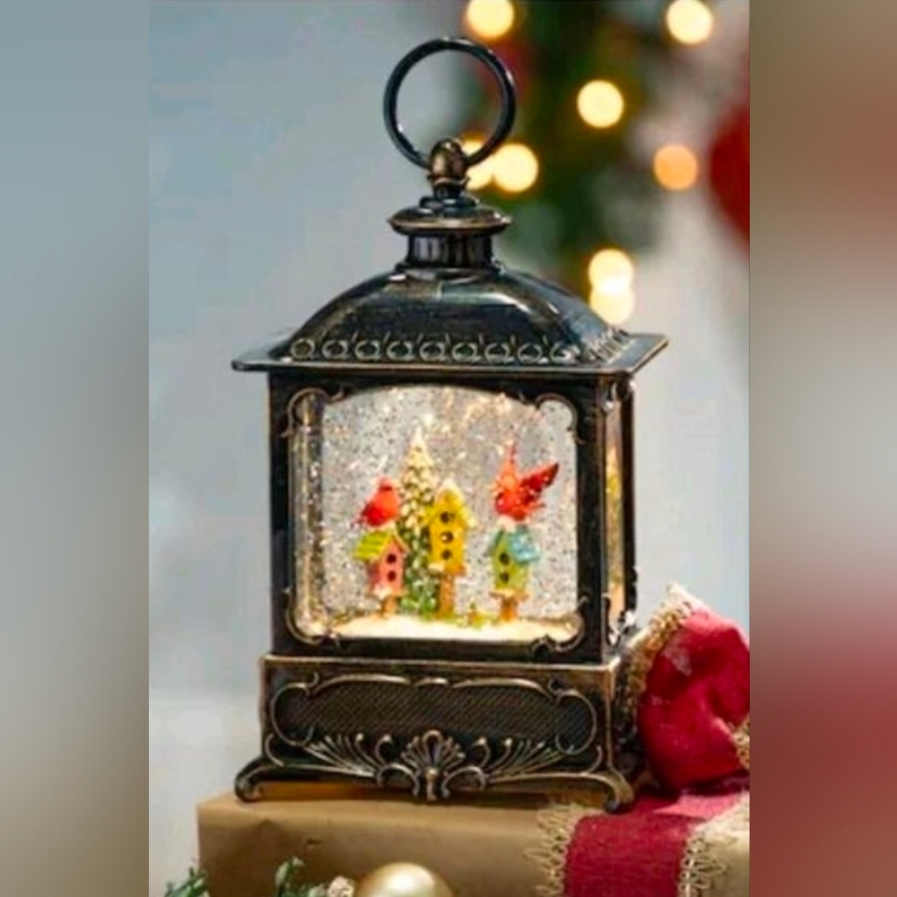 New Gerson International 10" Lighted Water Lantern Cardinal Christmas Snow Globe